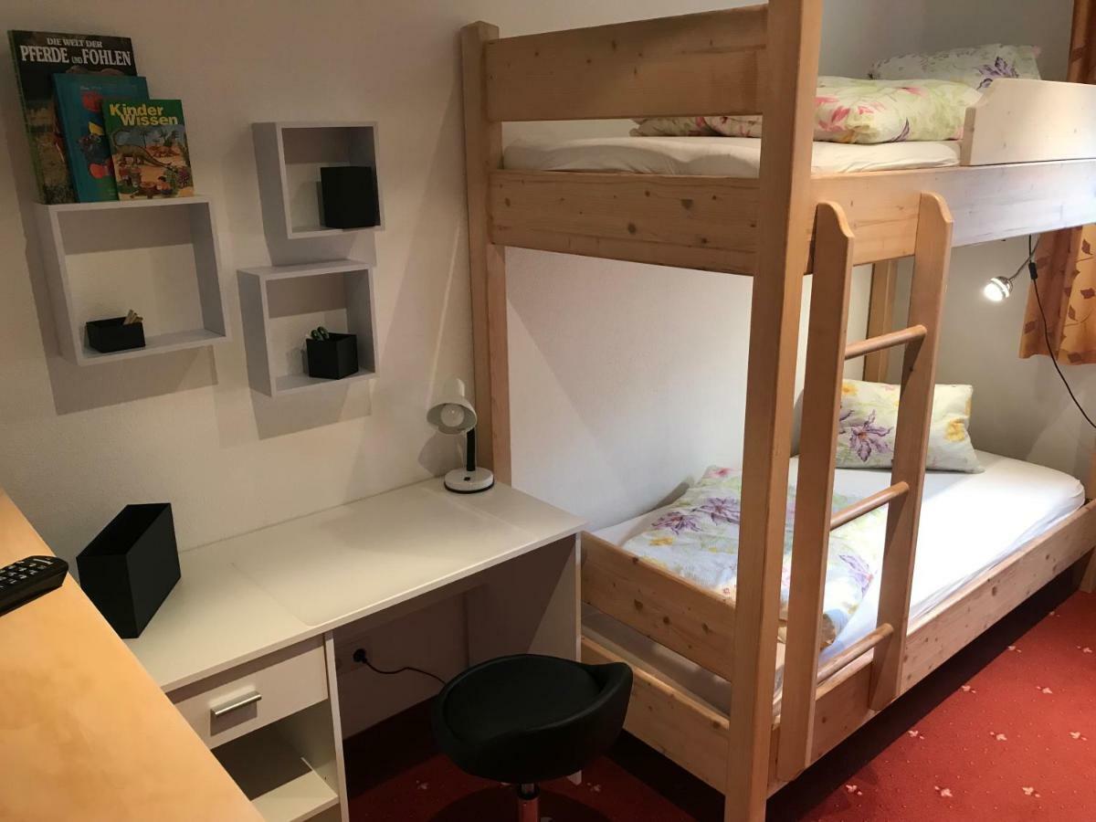 Ferienwohnung Julia Бріксен-ім-Тале Екстер'єр фото